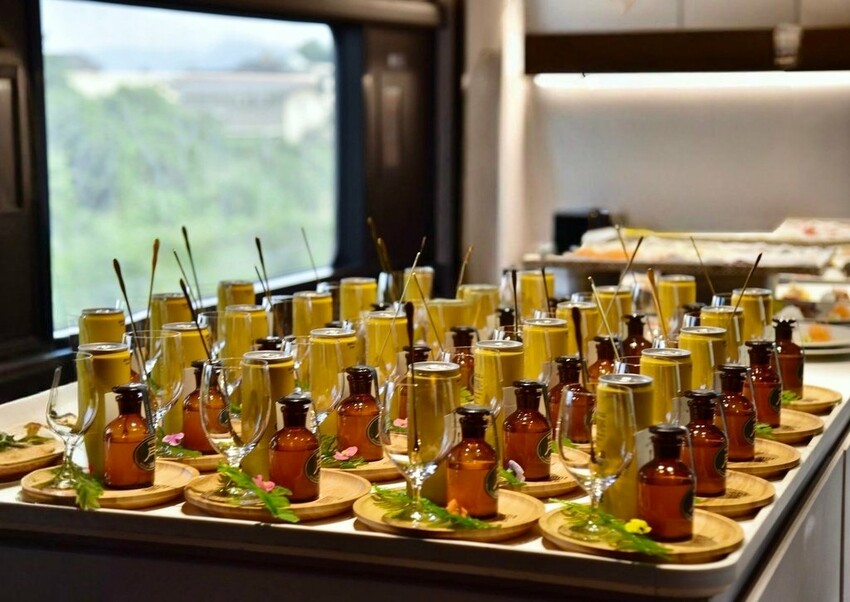 台鐵觀光列車|雄獅旅遊 鳴日廚房X君品頤宮米其林三星料理 移 台鐵觀光列車|雄獅旅遊 鳴日廚房X君品頤宮米其林三星料理 移