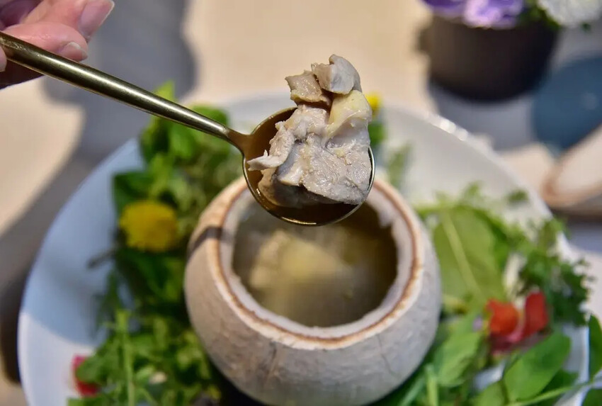 台鐵觀光列車|雄獅旅遊 鳴日廚房X君品頤宮米其林三星料理 移 台鐵觀光列車|雄獅旅遊 鳴日廚房X君品頤宮米其林三星料理 移