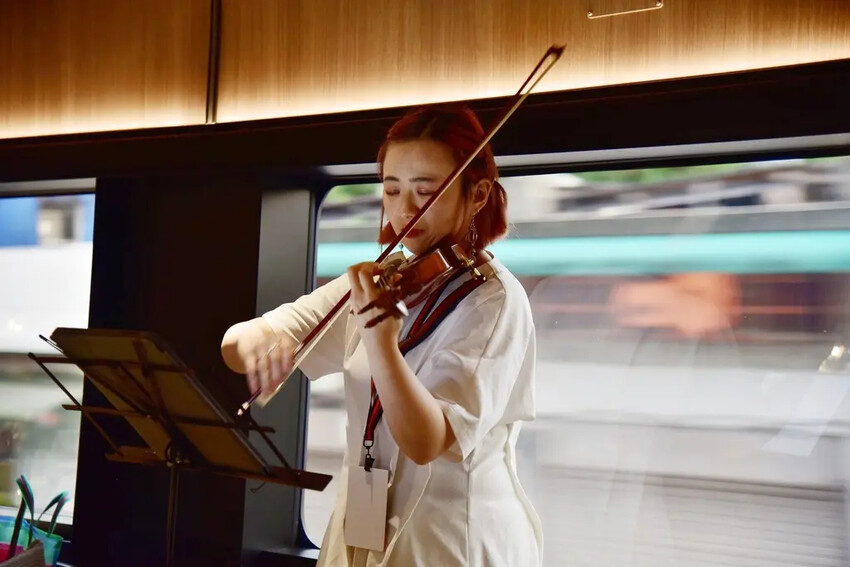 台鐵觀光列車|雄獅旅遊 鳴日廚房X君品頤宮米其林三星料理 移 台鐵觀光列車|雄獅旅遊 鳴日廚房X君品頤宮米其林三星料理 移