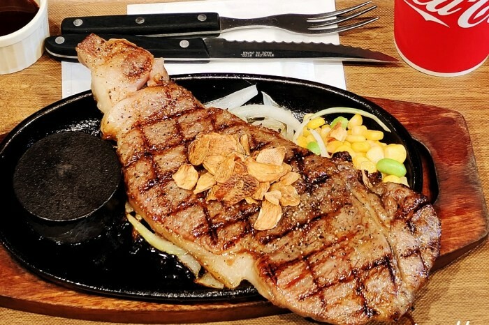 Steak House ，沖繩在地人氣牛排，88牛排館國際通必訪。