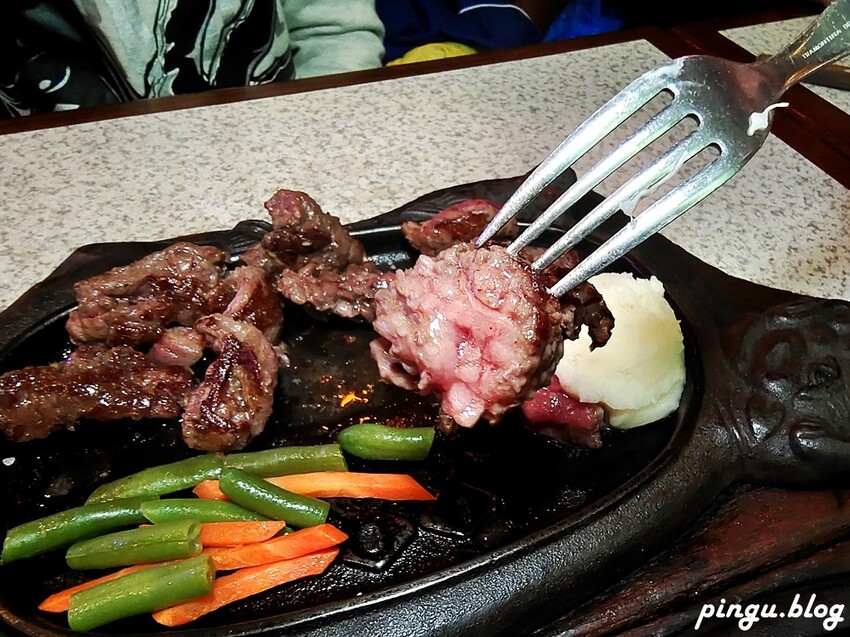 Steak House ，沖繩在地人氣牛排，88牛排館國際通必訪。