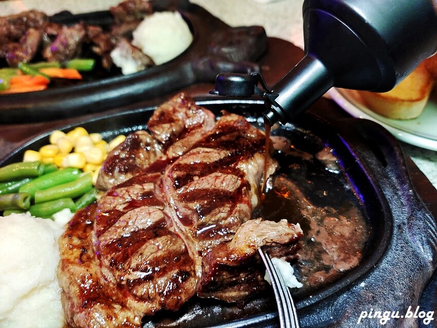 Steak House ，沖繩在地人氣牛排，88牛排館國際通必訪。