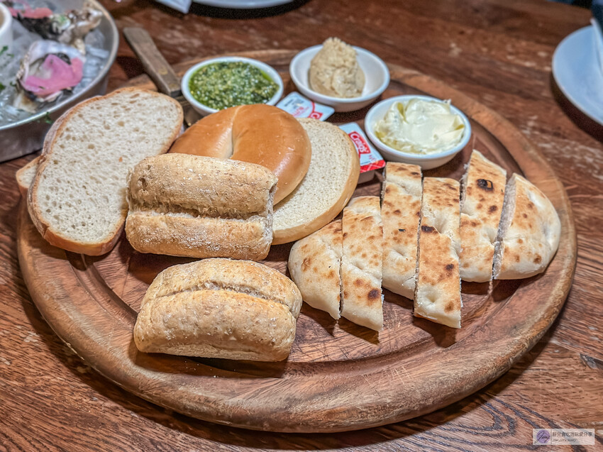 紐西蘭130年老字號The Occidental海鮮酒吧。