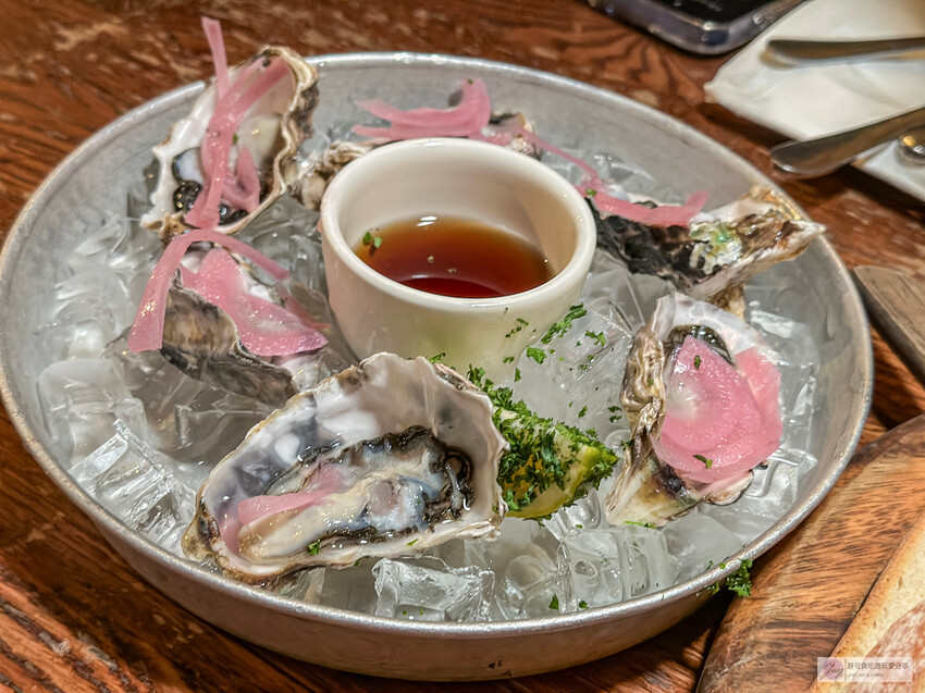 紐西蘭130年老字號The Occidental海鮮酒吧。