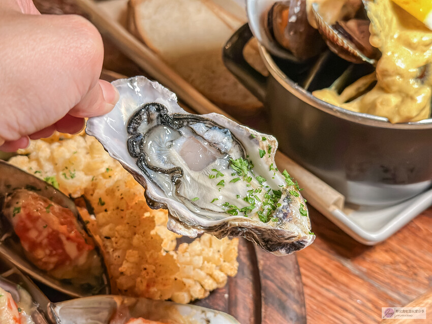 紐西蘭130年老字號The Occidental海鮮酒吧。