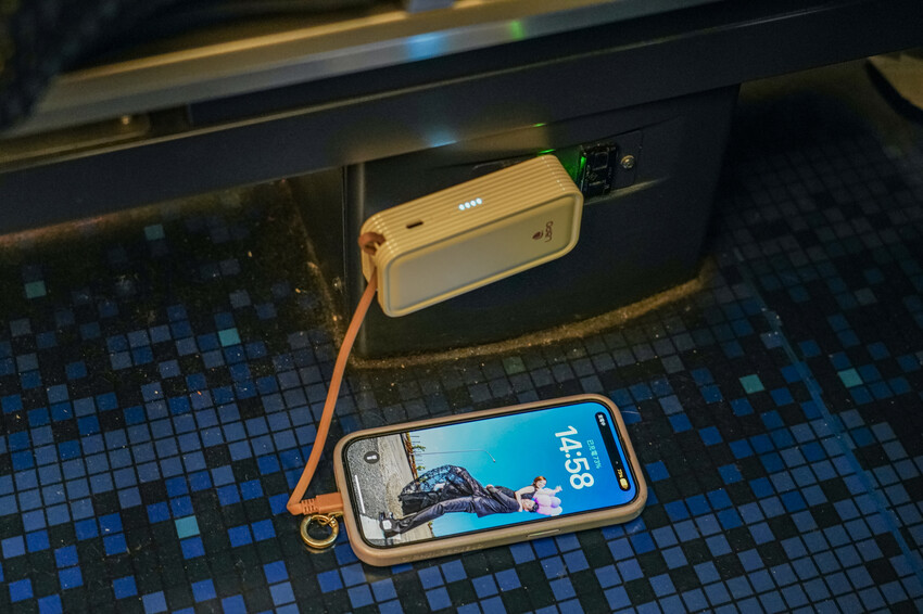 成田機場交通攻略，京成Skyliner購票行李寄放教學，6分鐘到市區。