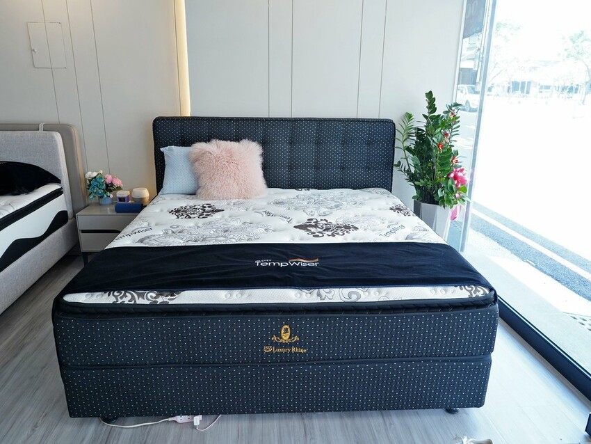 台南床墊推薦【歐菲床墊】三款高CP值床墊分享│讓我省錢又買到 台南床墊推薦【歐菲床墊】三款高CP值床墊分享│讓我省錢又買到