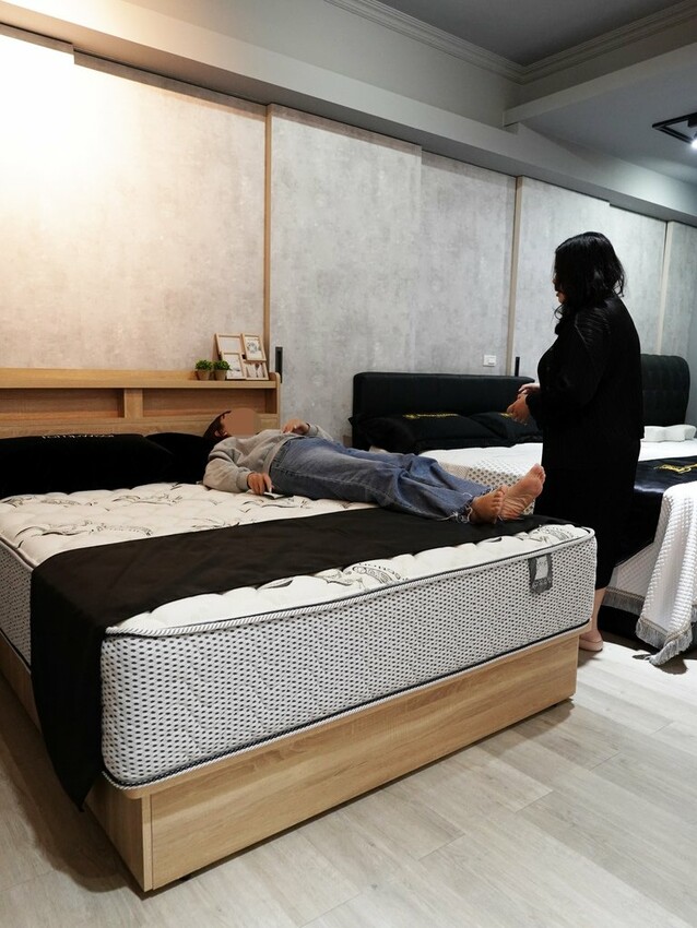 台南床墊推薦【歐菲床墊】三款高CP值床墊分享│讓我省錢又買到 台南床墊推薦【歐菲床墊】三款高CP值床墊分享│讓我省錢又買到