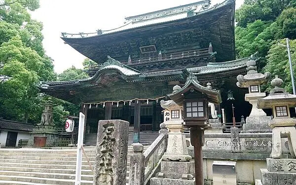 日本四國【金刀比羅宮】江戶時代流傳一生必參拜的神社,好逛、好 日本四國【金刀比羅宮】江戶時代流傳一生必參拜的神社,好逛、好