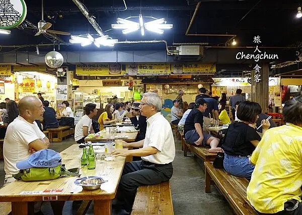日本四國【ひろめ市場(弘人市場)】高知縣人的大居酒屋 ! 明 日本四國【ひろめ市場(弘人市場)】高知縣人的大居酒屋 ! 明