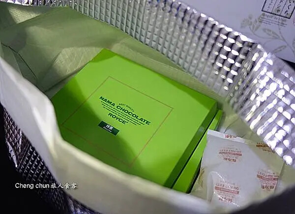 抹茶巧克力盒2.jpg 抹茶巧克力盒2.jpg