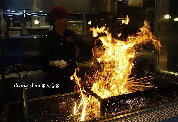 日本四國【ひろめ市場(弘人市場)】高知縣人的大居酒屋 ! 明 日本四國【ひろめ市場(弘人市場)】高知縣人的大居酒屋 ! 明