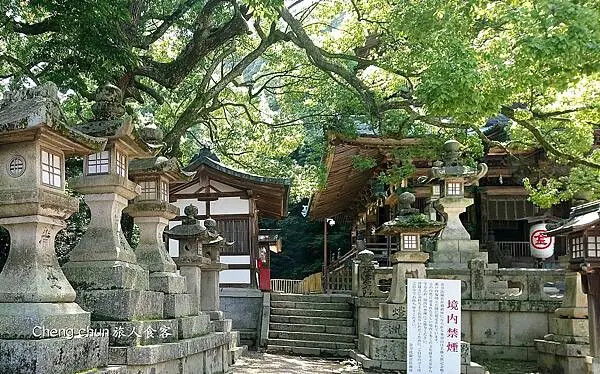 日本四國【金刀比羅宮】江戶時代流傳一生必參拜的神社,好逛、好 日本四國【金刀比羅宮】江戶時代流傳一生必參拜的神社,好逛、好