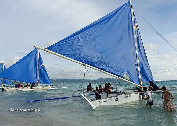 長灘島【帆船追夕陽】體驗,長灘島必玩水上活動。 長灘島【帆船追夕陽】體驗,長灘島必玩水上活動。