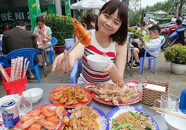 越南峴港吃海鮮【Bé Ni 2】美溪海灘周邊平價活海鮮餐廳種