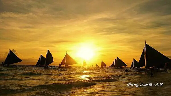 長灘島【帆船追夕陽】體驗,長灘島必玩水上活動。 長灘島【帆船追夕陽】體驗,長灘島必玩水上活動。