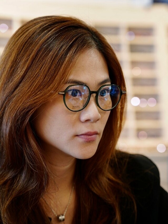 【台南配鏡推薦】伍佰眼鏡臨安店開箱｜多焦＋變色眼鏡只花398