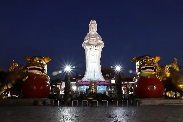 2025基隆半日遊攻略:基隆中正公園眺望海港風光、基隆塔登高 2025基隆半日遊攻略:基隆中正公園眺望海港風光、基隆塔登高