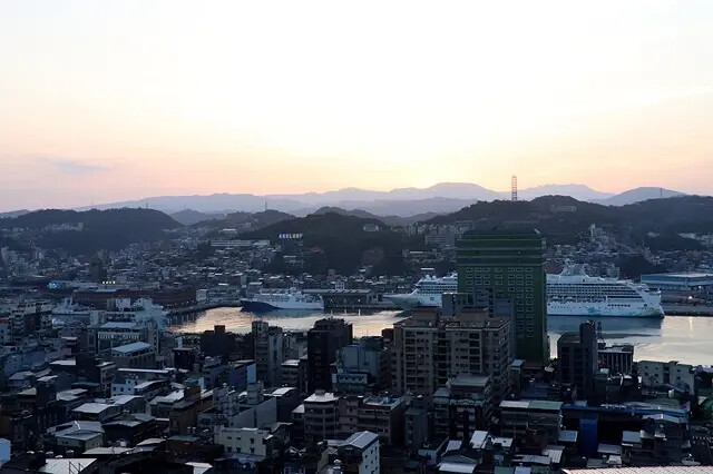 2025基隆半日遊攻略:基隆中正公園眺望海港風光、基隆塔登高 2025基隆半日遊攻略:基隆中正公園眺望海港風光、基隆塔登高