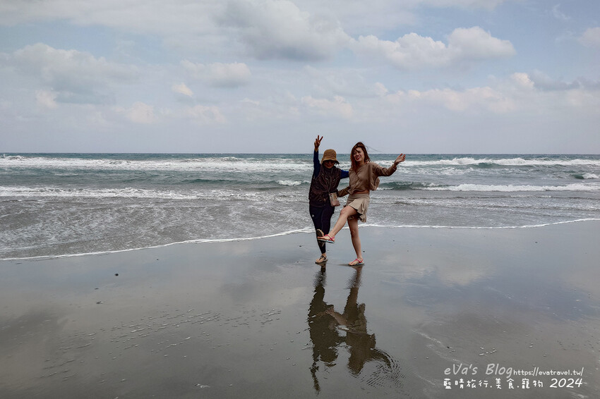 台東縣成功鎮【台東景點】都歷部落傳統海域—Pacefongan(巴茲風岸)都歷沙灘|阿美族天空之鏡秘境,黑沙灘絕美倒影|寵物友善海灘推薦。台東天空之鏡