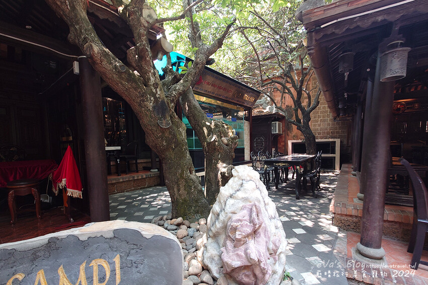 泰國【越南旅遊】峴港 Khong Gian Xua 老空間餐廳｜中國風庭園美景＋合菜推薦。越南峴港特色餐廳