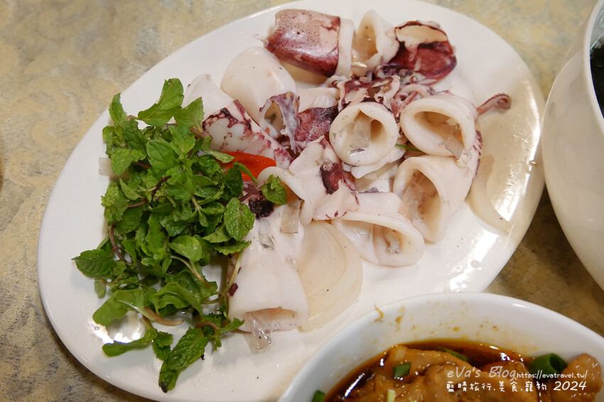 泰國【越南旅遊】峴港 Khong Gian Xua 老空間餐廳｜中國風庭園美景＋合菜推薦。越南峴港特色餐廳