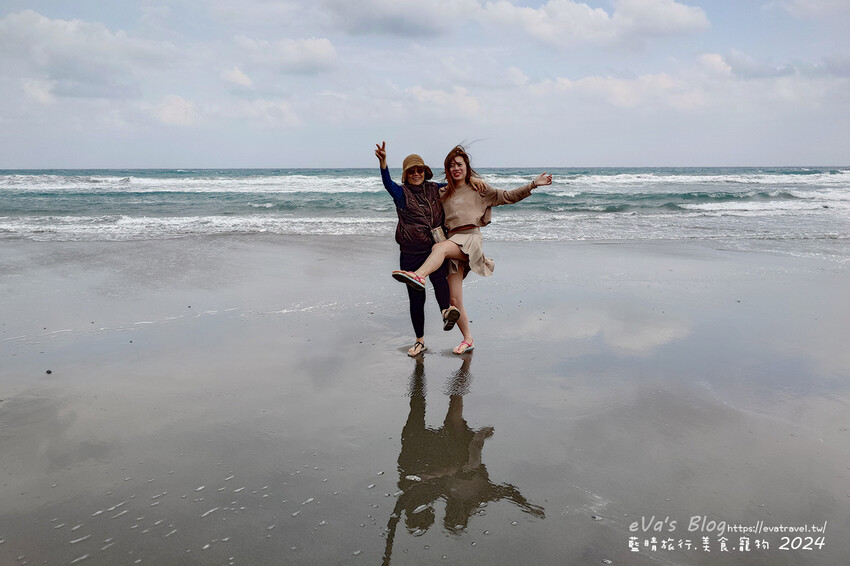 台東縣成功鎮【台東景點】都歷部落傳統海域—Pacefongan(巴茲風岸)都歷沙灘|阿美族天空之鏡秘境,黑沙灘絕美倒影|寵物友善海灘推薦。台東天空之鏡