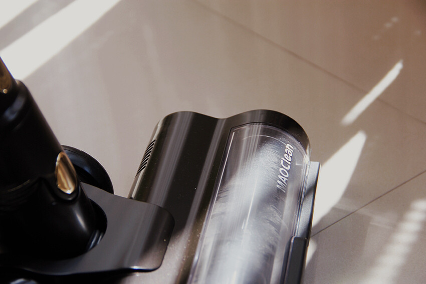 過敏救星！M8 PLUS吸塵器自動集塵超乾淨，塵蟎剋星自動集塵。