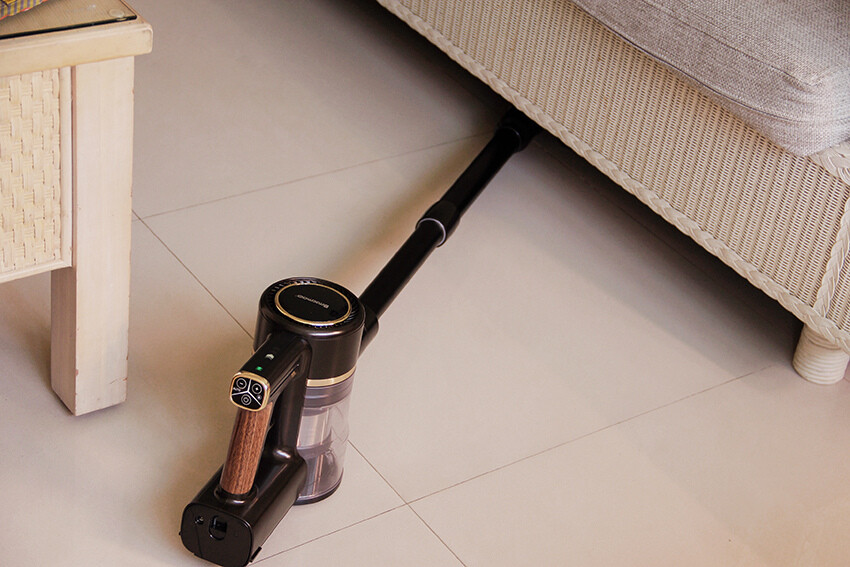 過敏救星！M8 PLUS吸塵器自動集塵超乾淨，塵蟎剋星自動集塵。