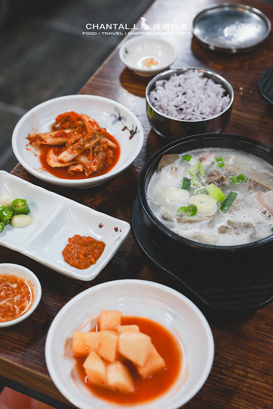 韓國弘大必吃血腸湯飯，講中文也通的韓國美食。