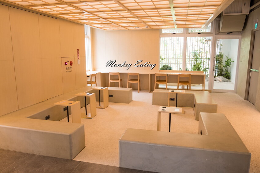 【南投景點】日月町複合式商場｜埔里愛蘭交流道最美休息驛站！TSUTAYA BOOKSTORE蔦屋書店、咖啡店、攤車市集、伴手禮、加油站一次滿足~ - 貪吃猴的幻想