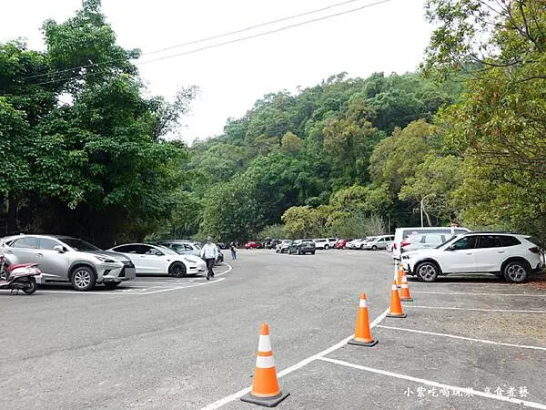 百吉遊客中心停車場 (2).jpg