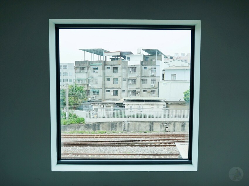 苗栗縣苗栗市親子鐵道小旅行全紀錄，真實心得＋遊園亮點一次看｜苗栗火車頭園區初體驗