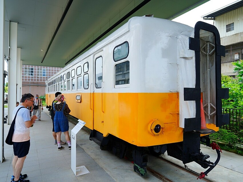 苗栗縣苗栗市親子鐵道小旅行全紀錄，真實心得＋遊園亮點一次看｜苗栗火車頭園區初體驗