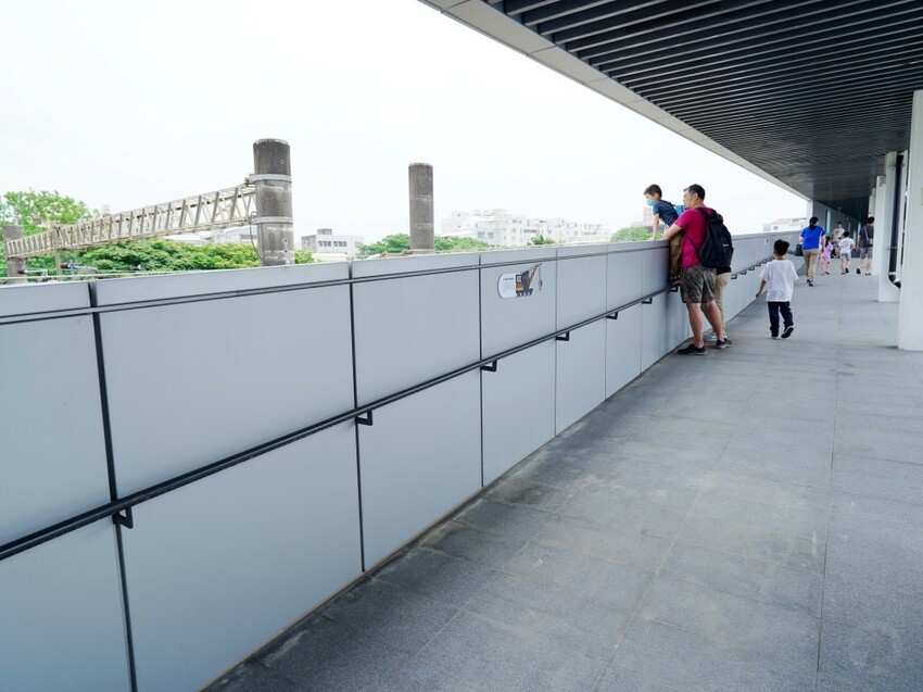 苗栗縣苗栗市親子鐵道小旅行全紀錄，真實心得＋遊園亮點一次看｜苗栗火車頭園區初體驗