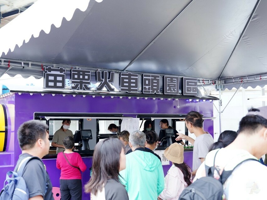 苗栗縣苗栗市親子鐵道小旅行全紀錄，真實心得＋遊園亮點一次看｜苗栗火車頭園區初體驗