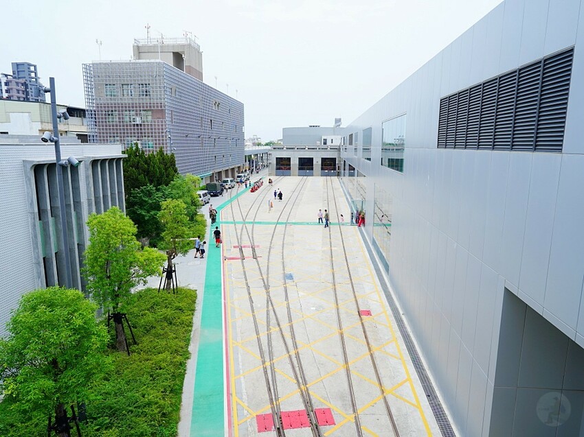 苗栗縣苗栗市親子鐵道小旅行全紀錄，真實心得＋遊園亮點一次看｜苗栗火車頭園區初體驗