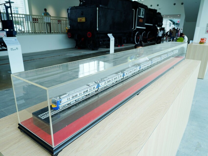 苗栗縣苗栗市親子鐵道小旅行全紀錄，真實心得＋遊園亮點一次看｜苗栗火車頭園區初體驗