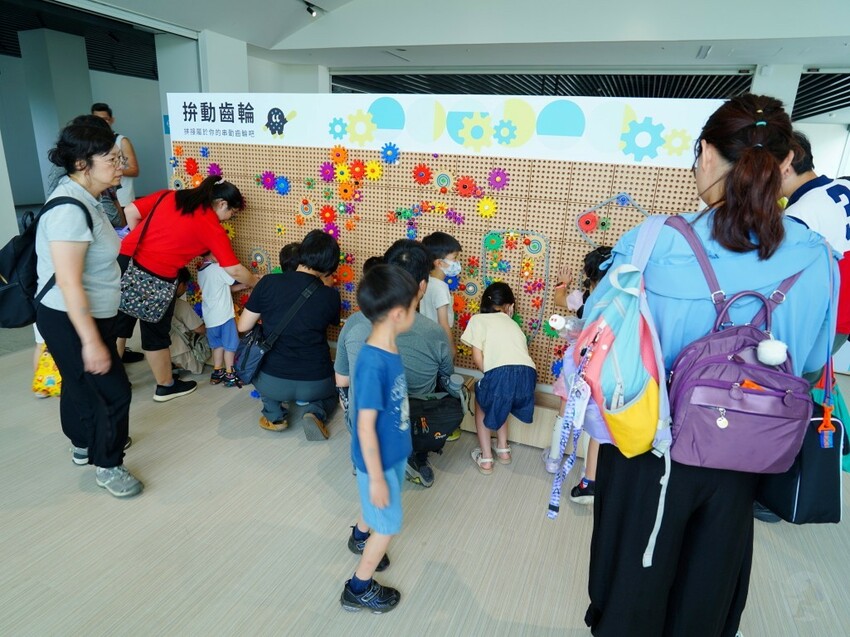 苗栗縣苗栗市親子鐵道小旅行全紀錄，真實心得＋遊園亮點一次看｜苗栗火車頭園區初體驗