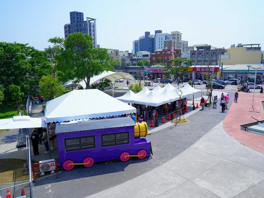 苗栗縣苗栗市親子鐵道小旅行全紀錄，真實心得＋遊園亮點一次看｜苗栗火車頭園區初體驗