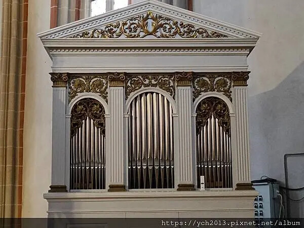 布拉索夫老城區黑教堂與議會廣場Brasov old town