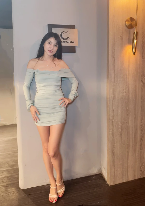台北市大安區大安區美食「東區聚餐推薦」Cheers&Co.咖啡餐酒館，從中午營業的療癒系餐酒館「巷弄美食」捷運忠孝復興站美食