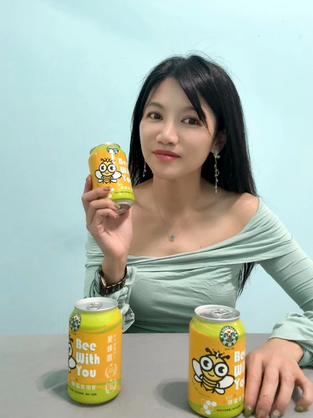 新竹縣竹北市「氣泡飲推薦」真材實料愛蜂園，超清甜蜂蜜氣泡飲，天然蜂蜜夏日解渴首選「宅配美食」團購美食