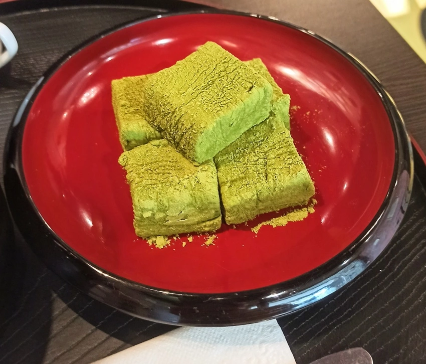 食記 - 高雄 新興區 安庵抹茶カフェ