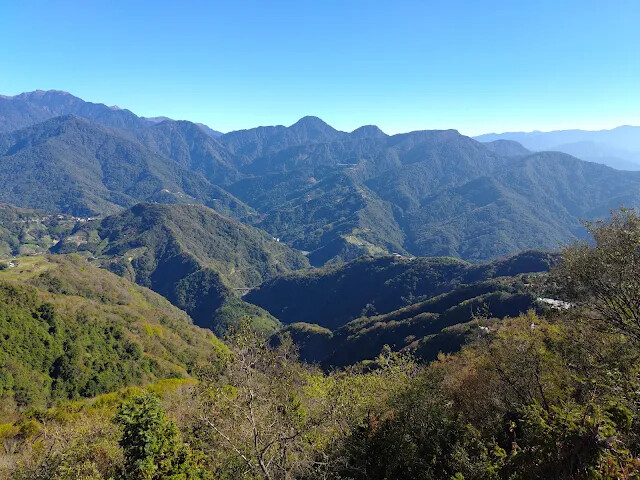 清境農場 (高空觀景步道) - 梅花平台