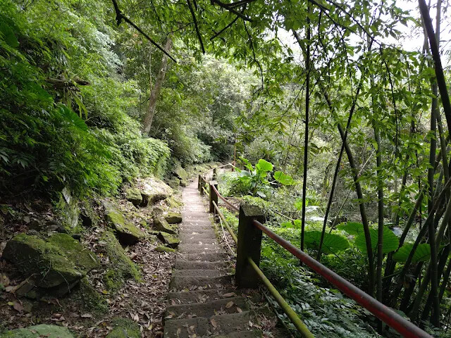 銀河洞 - 銀河洞越嶺步道