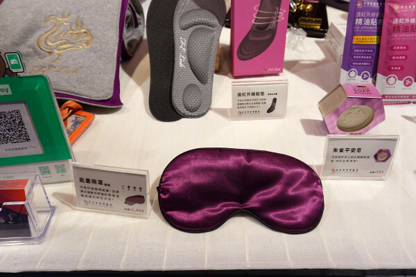 比陶藝還好玩?逛新北美術館之外鶯歌一日遊大推景點,不是刮痧、比spa還爽,未來能量實驗室光點美學能量調理