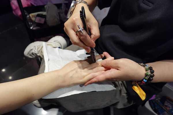 比陶藝還好玩?逛新北美術館之外鶯歌一日遊大推景點,不是刮痧、比spa還爽,未來能量實驗室光點美學能量調理