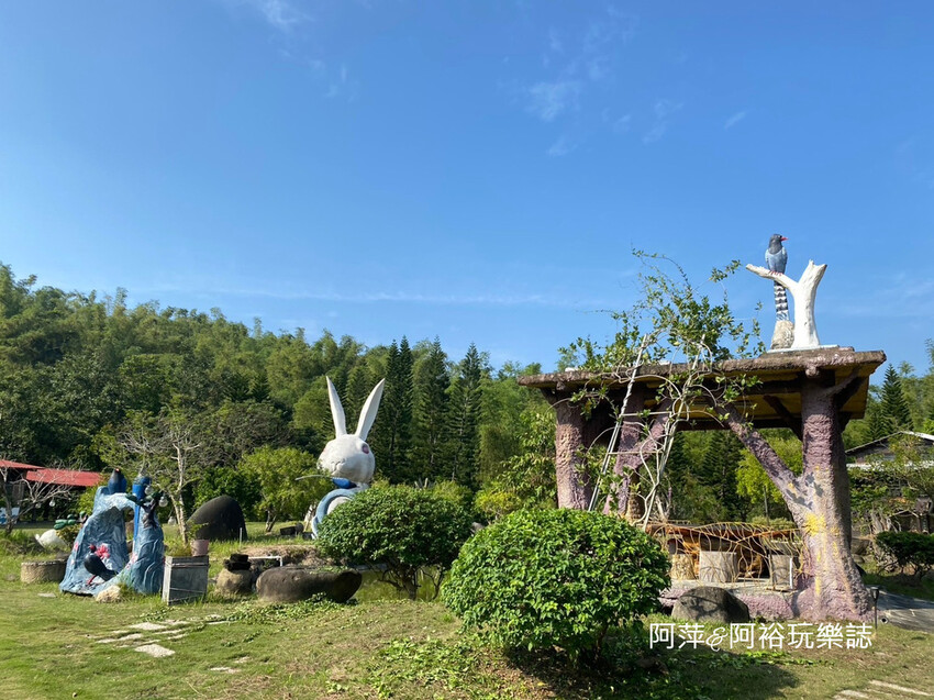 台南景點秘境！入住神隱少女湯屋 微風山谷藝術村，體驗森林系台南民宿。