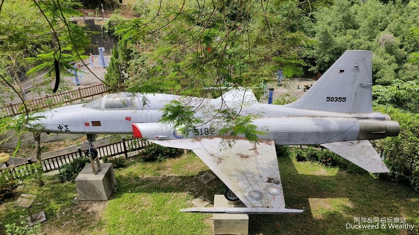 嘉義景點推薦！梅山公園不只賞梅花，鳳凰花、九重葛全年綻放最美嘉義景點。